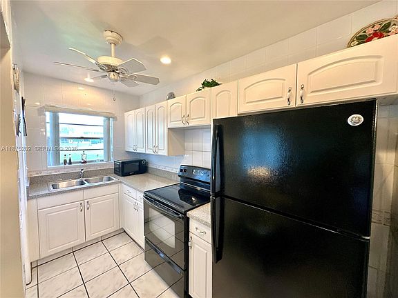 3rd image of 5300 Washington St APT A139