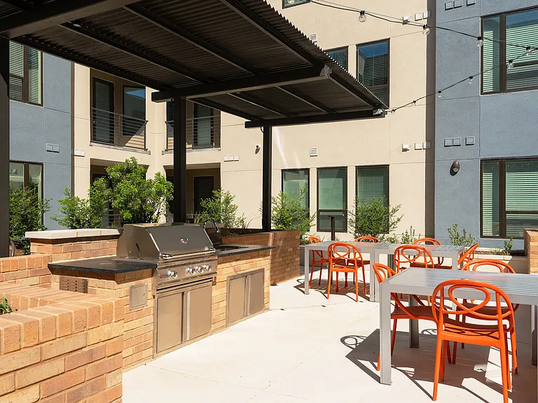 Tin Top Flats at the Creamery — Photo 36