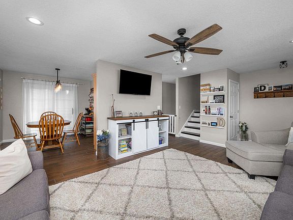 4th image of 3241 W 15th St
