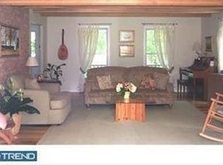 1448 Valley Rd, Glen Mills, PA 19342