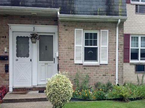 1st image of 21 Glen Hollow Dr APT G10