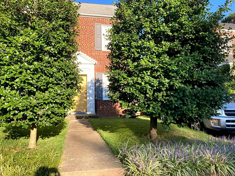 407 S Veitch St — Photo 20