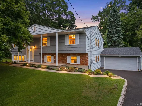 137 Howard Avenue, Tappan, NY 10983