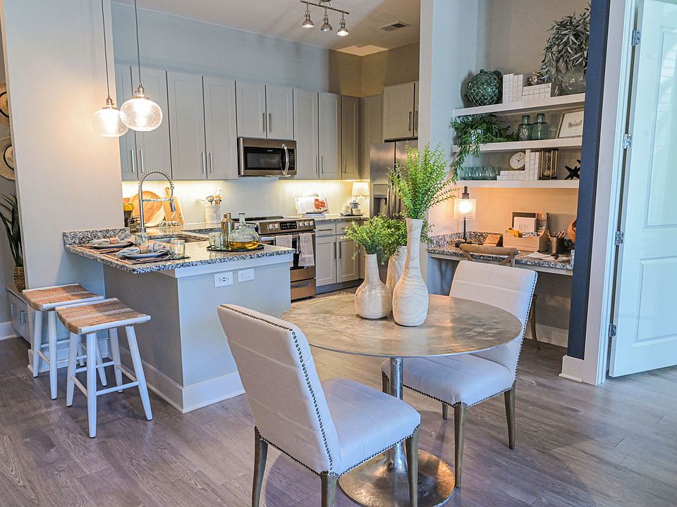 Designer Kitchen at Hawthorne at Indy West in Wilmington, NC