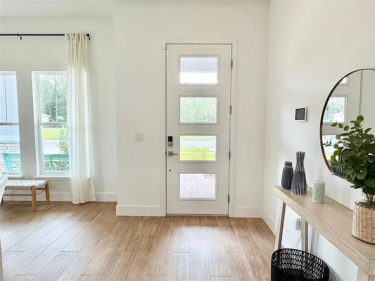 1250 Champions Dr — Photo 10