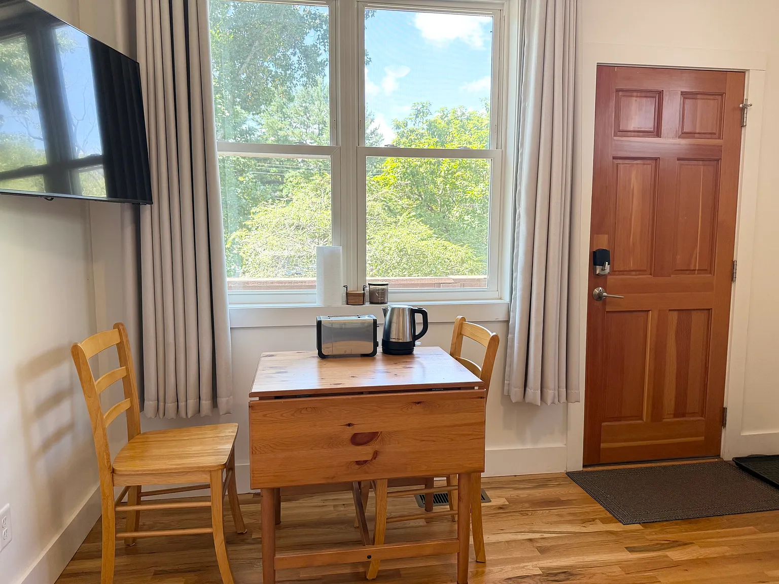 1 bed, 480 sqft, $1,550 — Photo 2