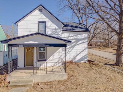 2528 SW Clay St, Topeka, KS, 66611