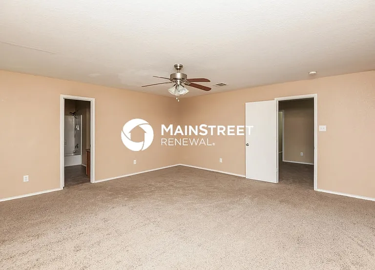 1701 Vineridge Ln — Photo 12