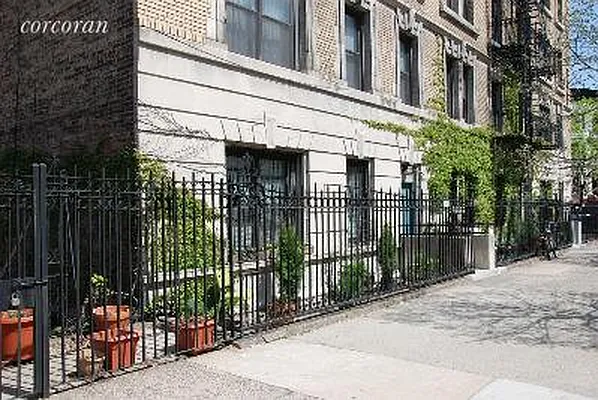 Sold by Corcoran | media 2