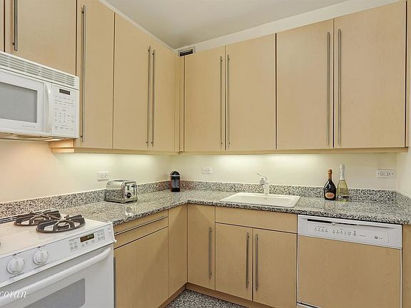 3rd image of 2 Columbus Ave APT 4C