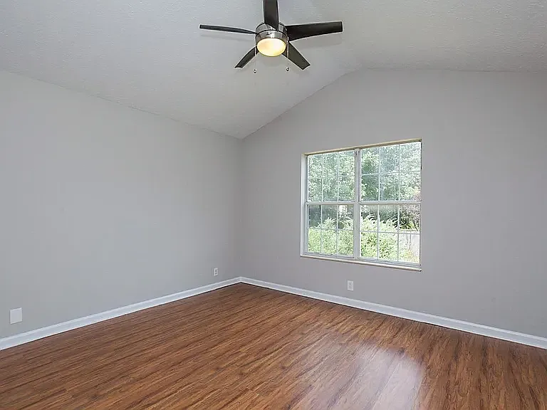 613 Brentmeadow Cir — Photo 11