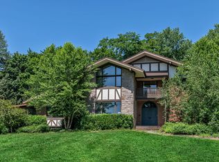 681 Closter Dock Rd, Closter, NJ 07624