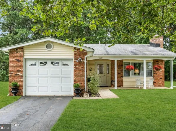 167 Courtshire Dr, Brick, NJ 08723
