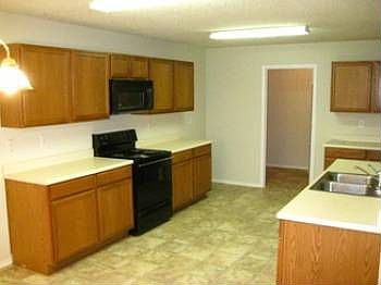 4th image of 4040 Golden Horn Ln