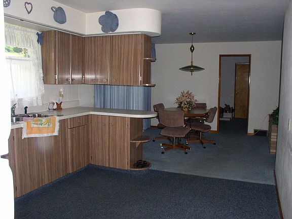 14 X10 / 11 X 10"7""  DR/Kitchen