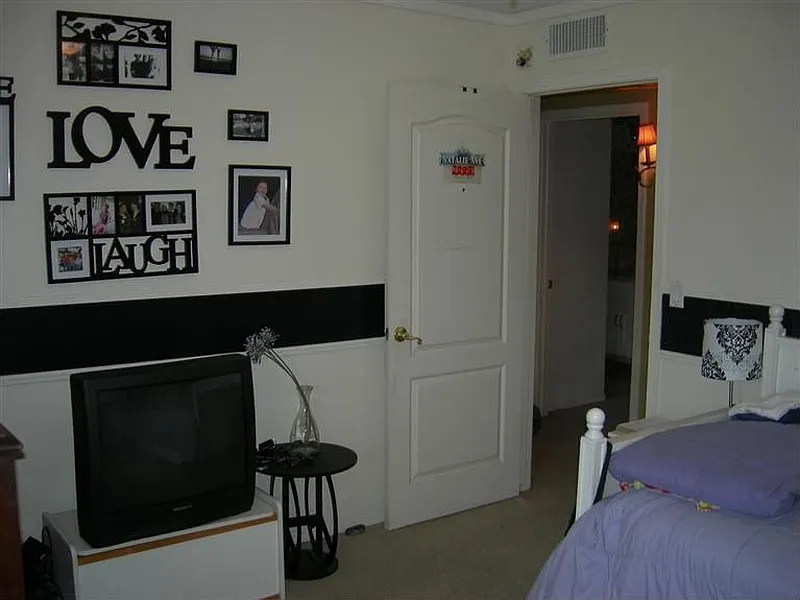 Thumbnail 13