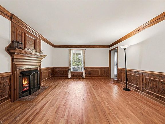 5th image of 206 Conrad Cir