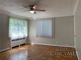 7212 Reading Rd, Cincinnati, OH 45237