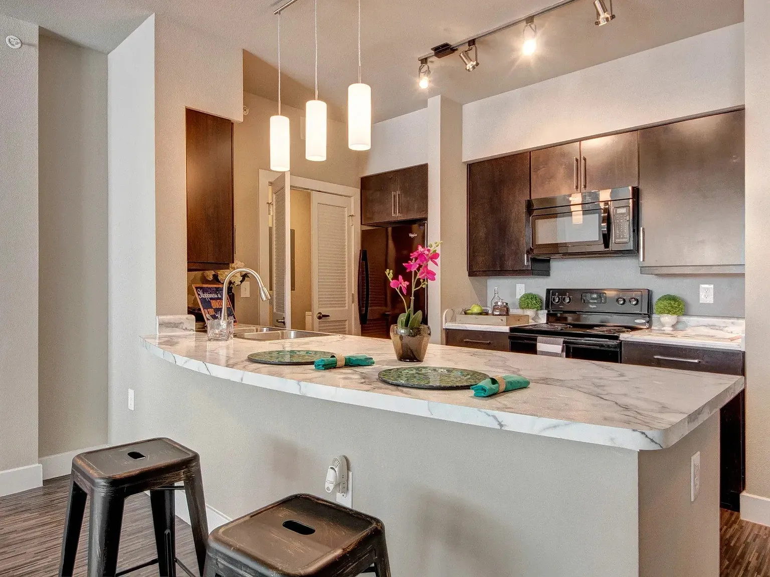 The Enclave at Brookside — Photo 2
