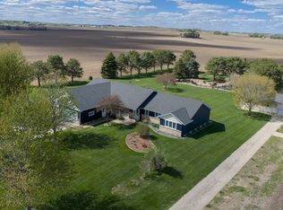 10981 270th St E, Cannon Falls, MN 55009