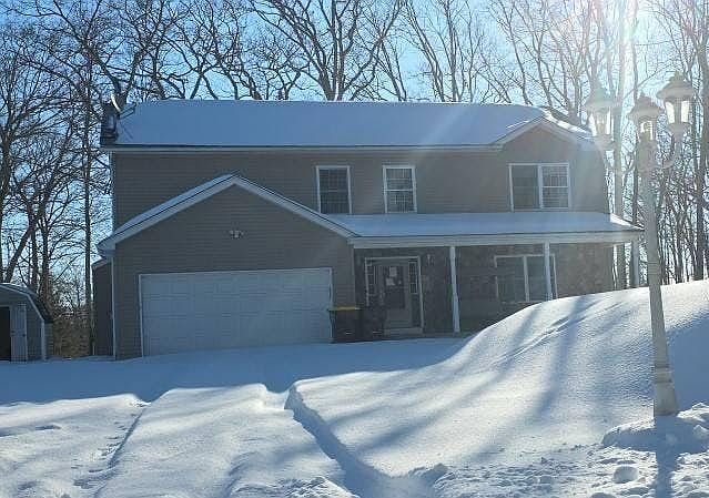 1st image of 116 Gap View Rd