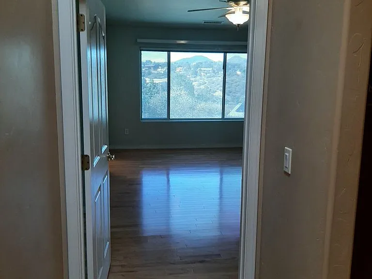 2424 N Leah Ln — Photo 21