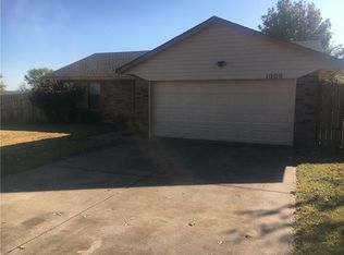 1000 Silver Maple, Moore, OK 73160