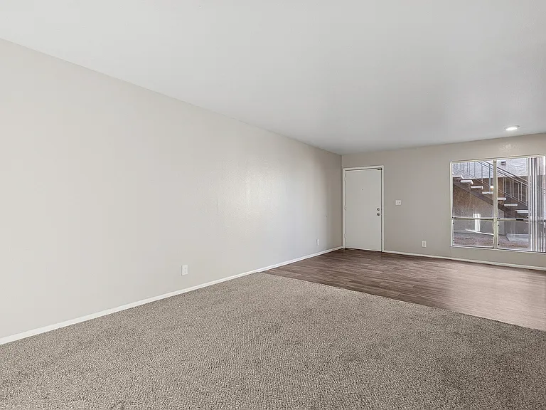 Bridge Lane Apartment Homes — Photo 18
