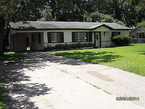 1st image of 217 Buena Vista Dr