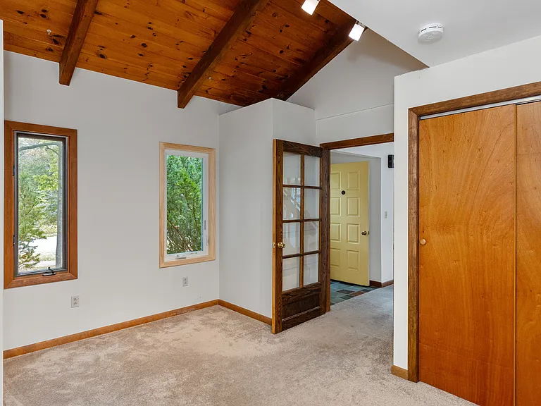 250 Grey Birch Dr — Photo 12
