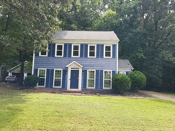 7212 Canyon Dr, Charlotte, NC 28262