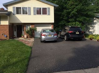 316 Belle Arbor Dr, Cherry Hill, NJ 08034