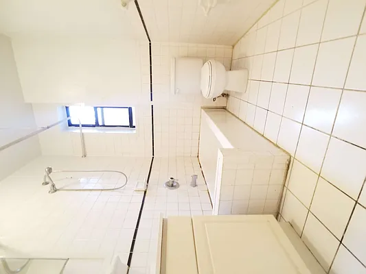 Rented by BRICK & GALO REALTY CORP | media 11