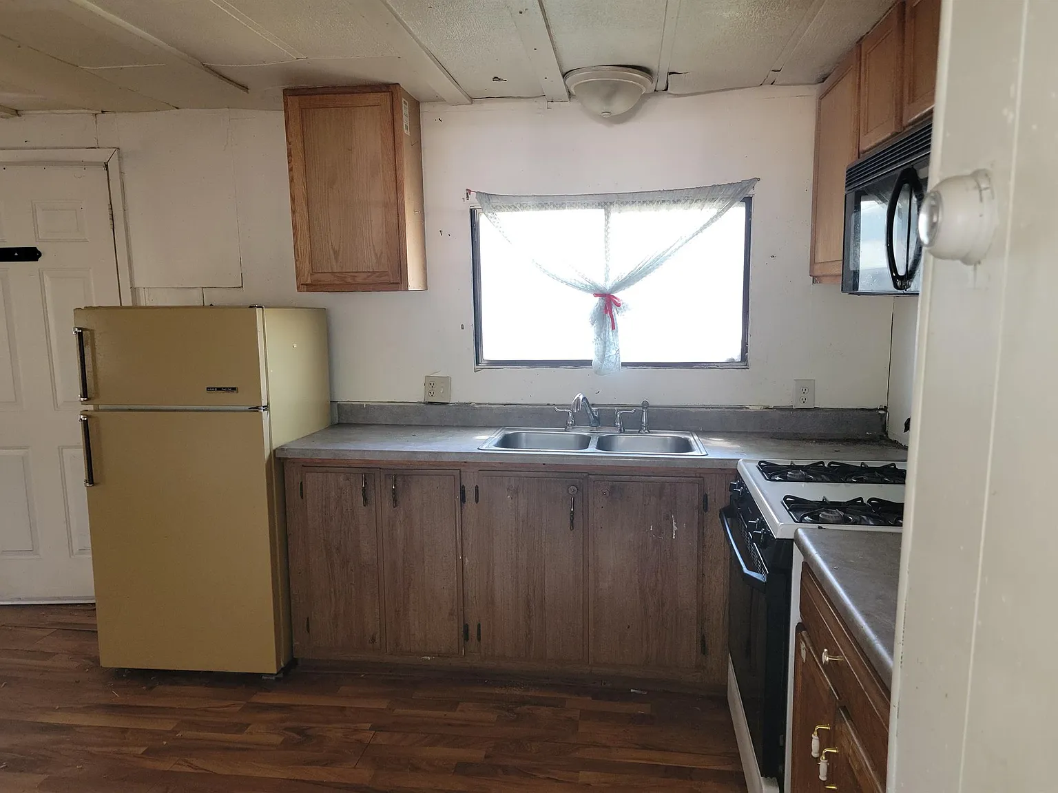 2 bed, $520 — Photo 3