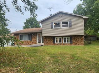 626 Solomon St, Chester, IL 62233