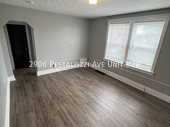 3rd image of 2906 Pestalozzi St APT 2W