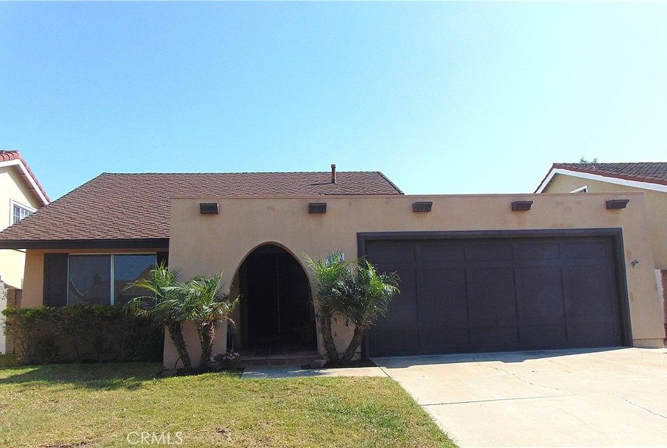 1st image of 5172 Blairwood Dr