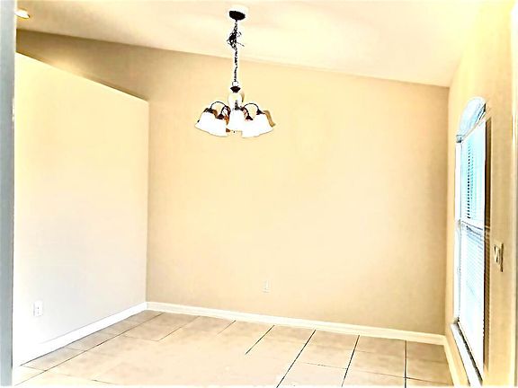 5th image of 6945 Regina Dr #6947