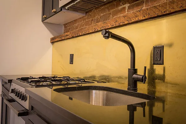 Rented by Prime Square Realty | media 51