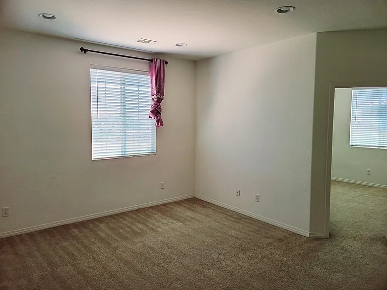 6751 Heathgrove Dr — Photo 14