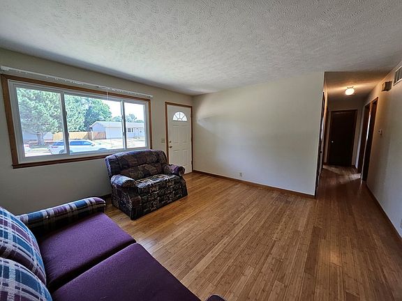 5th image of 509 Yale Ave