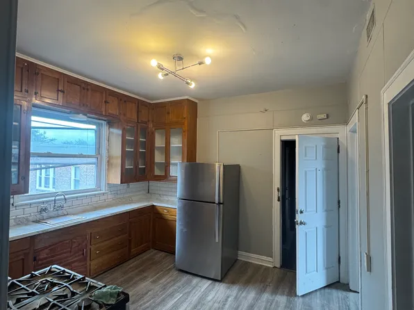 7250 S Langley Ave, Chicago, IL