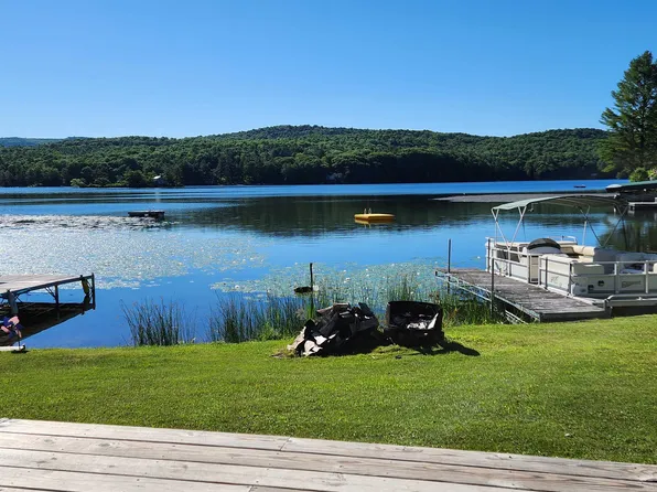 23 LHCS Drive, Hubbardton, VT 05750