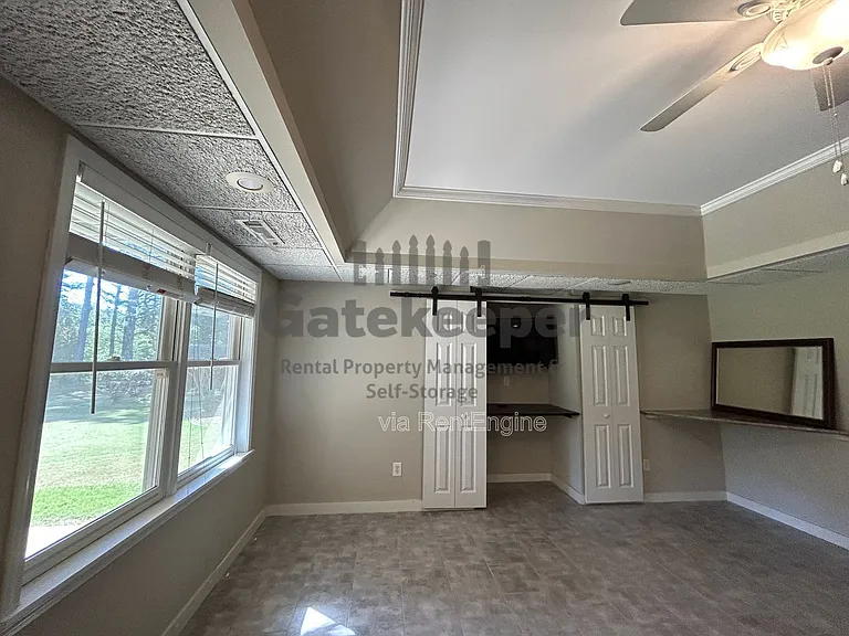 115 Hidden Lake Dr — Photo 50
