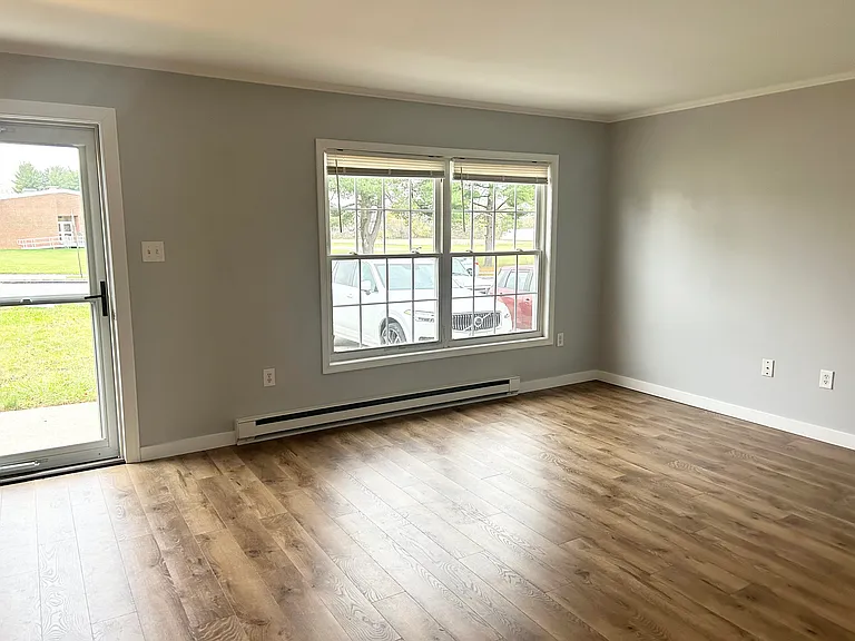 580 Hammond Ave #1 — Photo 18