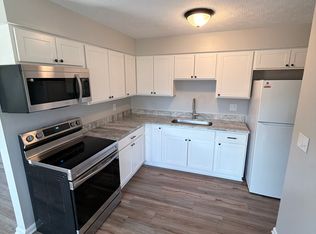 502 Cherry Hill Dr APT D, Miamisburg, OH 45342