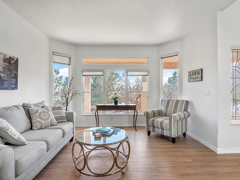 4350 Reginold Ct — Photo 13