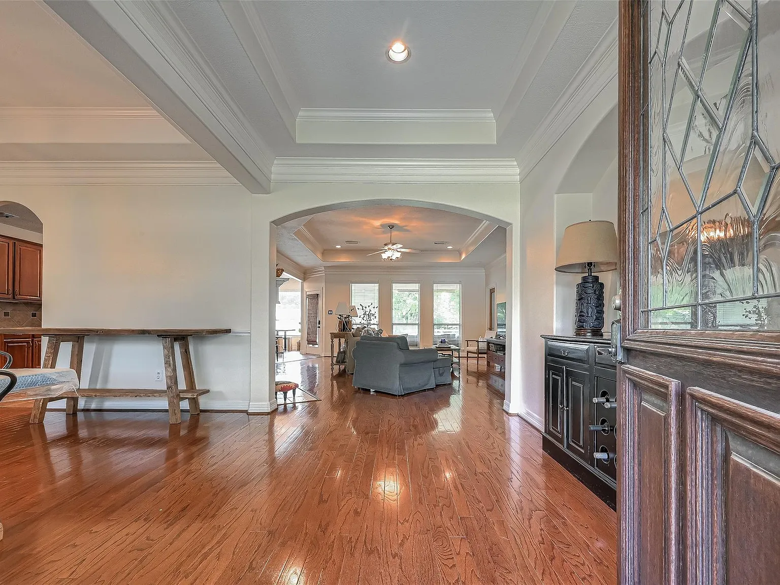 4 bed, 3.5 bath, 3540 sqft, $4,500 — Photo 4