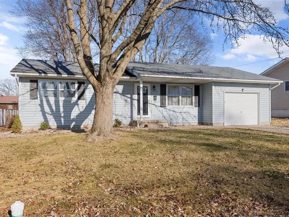 1003 Walnut St, Jerseyville, IL 62052