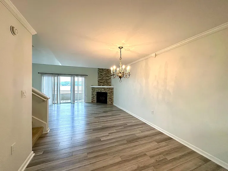 14051 Queens Harbor Rd — Photo 15